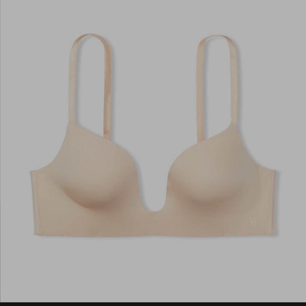 VICTORIA'S SECRET BARE Plunge Low-Back Bra